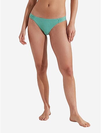 Nicolette hipkini bas de bikini penti