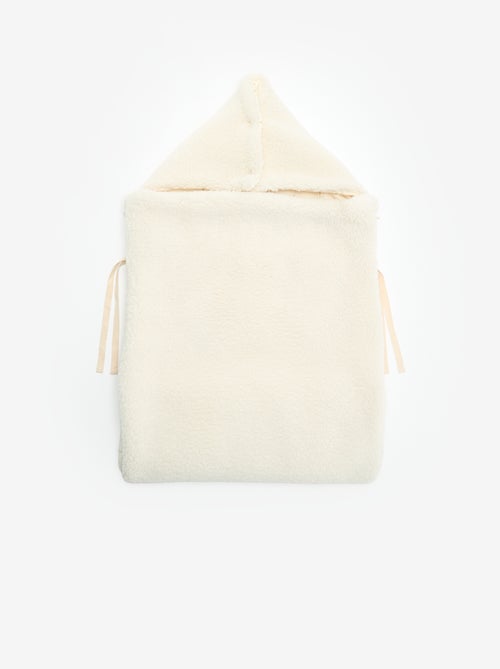 Nid d'ange - cadeau de naissance - Kiabi Nid d'ange - cadeau de naissance - Kiabi