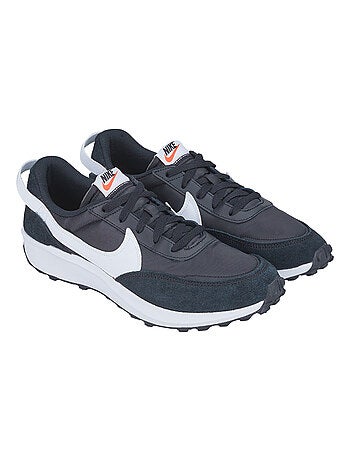 Nike - Baskets style Quadrillage