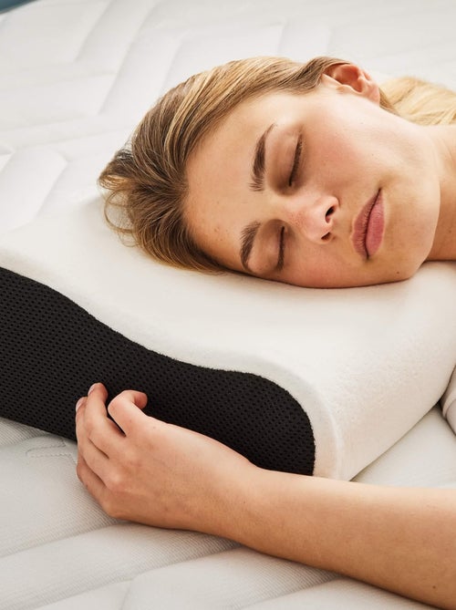 Oreiller ergonomique à mémoire de forme (lot de 2) - Kiabi Oreiller ergonomique à mémoire de forme (lot de 2) - Kiabi