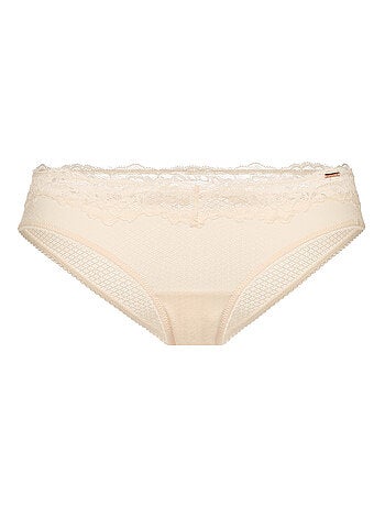 Origines cheeky hipster Dorina