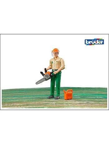 Ouvrier forestier avec accessoires