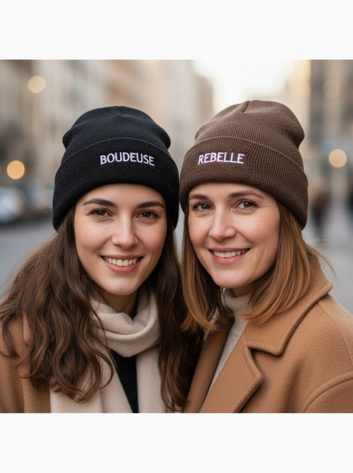 Ozabi bonnets femme fil lurex pailleté message brodé - pack de 2 (lot) - Kiabi Ozabi bonnets femme fil lurex pailleté message brodé - pack de 2 (lot) - Kiabi