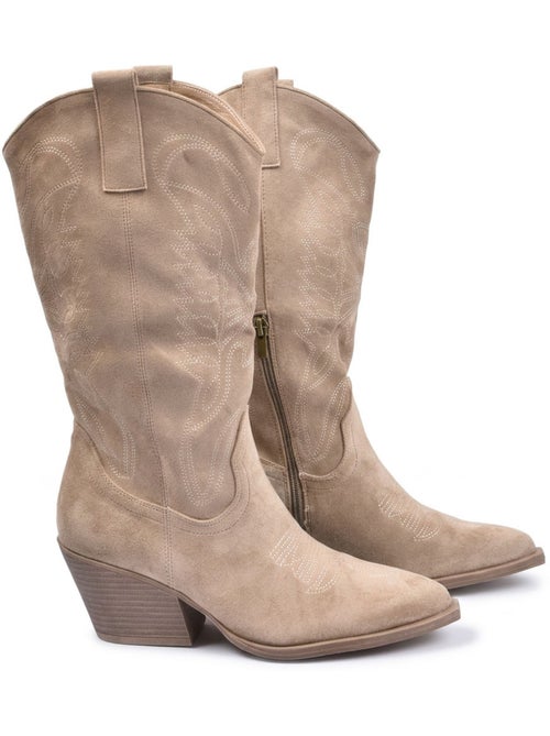 OZABI Bottes Santiag Femme Haute Tige Suédine Talon Bloc 6 cm Bout Pointu - Kiabi OZABI Bottes Santiag Femme Haute Tige Suédine Talon Bloc 6 cm Bout Pointu - Kiabi