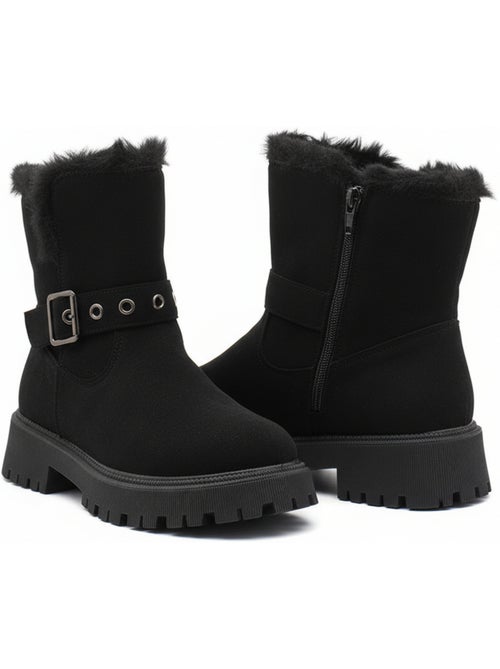 Ozabi bottines fourrées femme suédine zip et sangle semelle crantée - Kiabi Ozabi bottines fourrées femme suédine zip et sangle semelle crantée - Kiabi