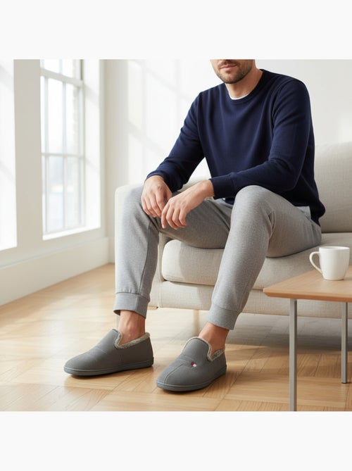 Ozabi charentaises fantaisie homme fabriquées en espagne, semelle amovible - Kiabi Ozabi charentaises fantaisie homme fabriquées en espagne, semelle amovible - Kiabi