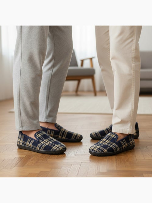 Ozabi pack de 2 paires pantoufles charentaises homme fabriquées en espagne - Kiabi Ozabi pack de 2 paires pantoufles charentaises homme fabriquées en espagne - Kiabi