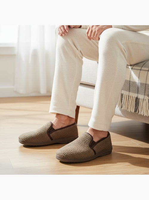 Ozabi pantoufles charentaises homme fabriquées en espagne, effet structuré - Kiabi Ozabi pantoufles charentaises homme fabriquées en espagne, effet structuré - Kiabi