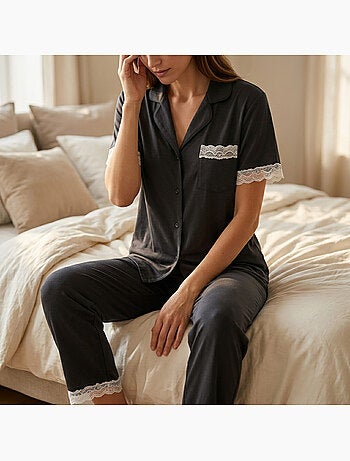 OZABI Pyjama Femme Long Boutonné Dentelle Tissu Ultra Léger