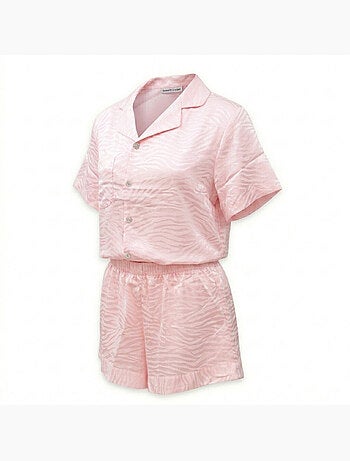 Ozabi pyjama femme short satiné boutonné motif zèbre toucher soie