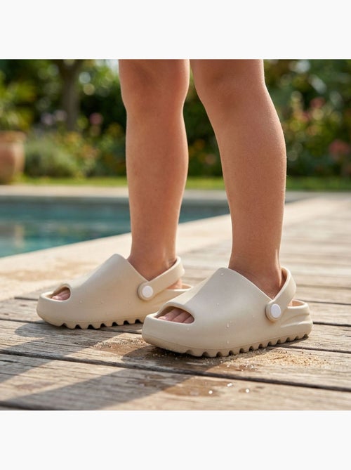 OZABI Sabot Claquette Enfant EVA - Bout Ouvert - Lanière Amovible - Kiabi OZABI Sabot Claquette Enfant EVA - Bout Ouvert - Lanière Amovible - Kiabi