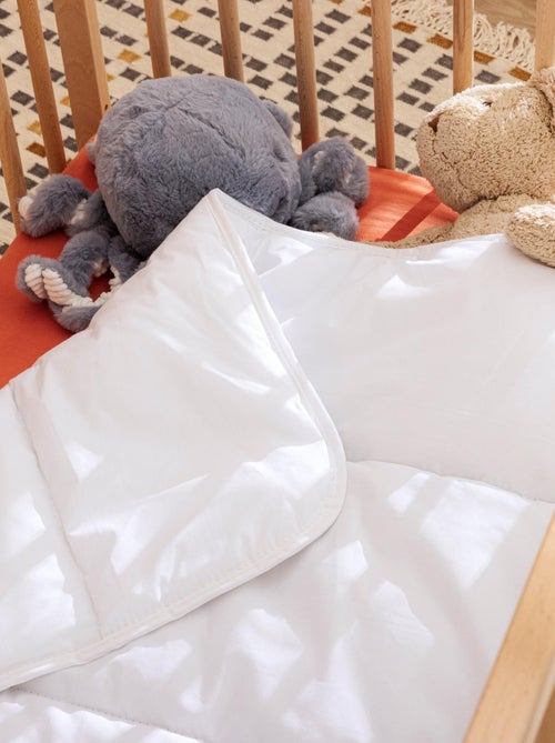 Pack couette, oreiller 80x120 (bébé) - Kiabi Pack couette, oreiller 80x120 (bébé) - Kiabi