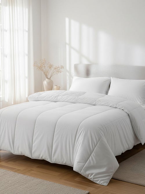 Pack couette tempérée mi-saison et oreiller anti-acariens - Terre de Nuit - Kiabi Pack couette tempérée mi-saison et oreiller anti-acariens - Terre de Nuit - Kiabi