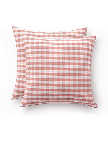 Pack de deux housses de coussin à carreaux vichy, en tissu imperméable.