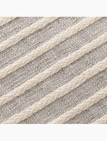 Pack de deux housses de coussin chiné à rayures, tissu en relief bicolore - Gamusi.