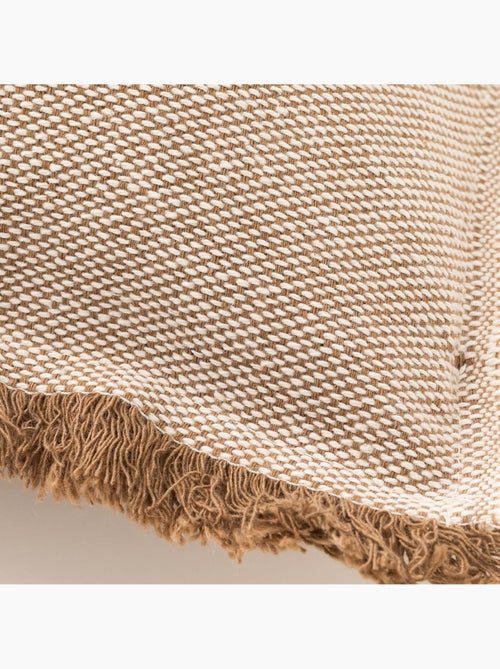 Pack de deux housses de coussin unies en tissu texturé en relief, avec franges -  Gamusi. - Kiabi