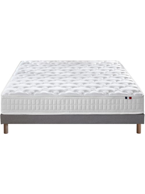Pack literie complet ASTRE : matelas, sommier, couette et oreillers, made in France - Kiabi Pack literie complet ASTRE : matelas, sommier, couette et oreillers, made in France - Kiabi