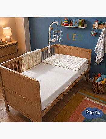 Pack Matelas B?b? 60x120 + Plan Inclin? ?toiles Dor?es + Prot?ge-Matelas - D?houssable et Sain