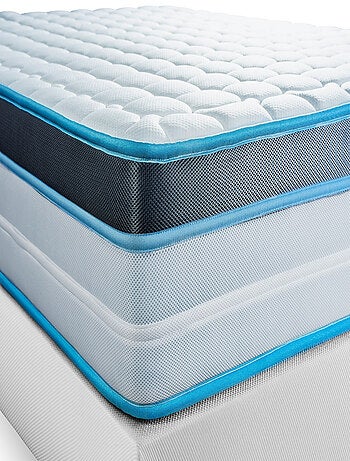 Pack Prêt à dormir avec Matelas Mémoire de forme BODYCARE