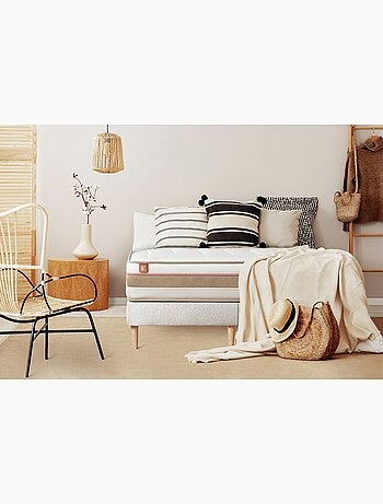 Pack Prêt à dormir avec Matelas Ressorts ensachés et mémoire de forme Marmottes & Co