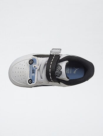 Paire de baskets 'Puma' avec patch 'voiture'
