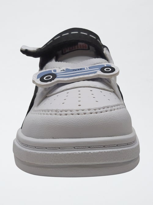 Paire de baskets 'Puma' avec patch 'voiture' - Kiabi Paire de baskets 'Puma' avec patch 'voiture' - Kiabi