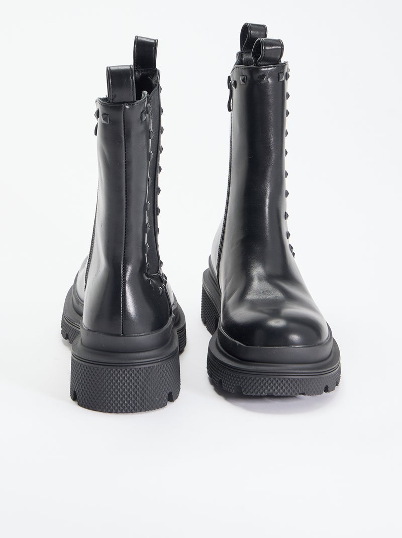 Paire de boots à talon avec clous fantaisie Noir - Kiabi