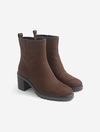 Paire de boots à talon