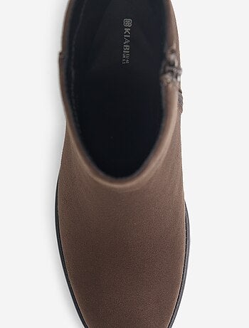 Paire de boots à talon