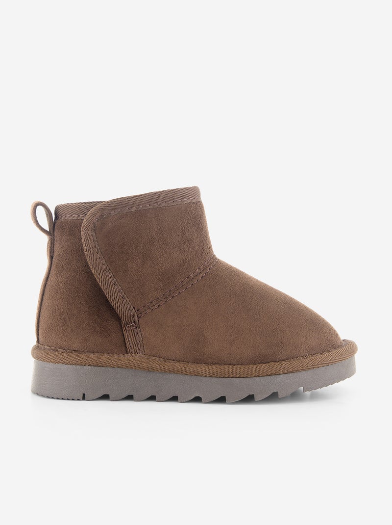 Paire de boots fourrées en suédine Marron - Kiabi