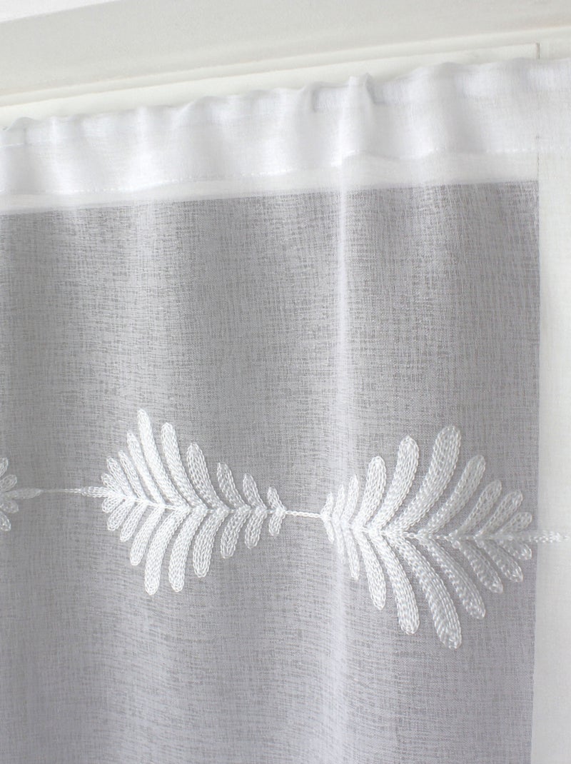 Paire de petits vitrages brodés feuillage Blanc - Kiabi