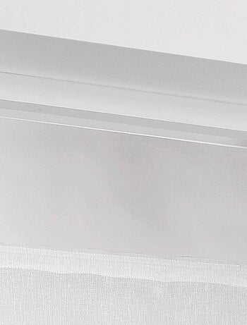 Paire de petits voilages au style géométrique