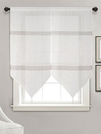 Paire de petits voilages en pointe à rayures ajourées