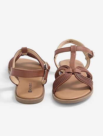 Paire de sandales à boucles
