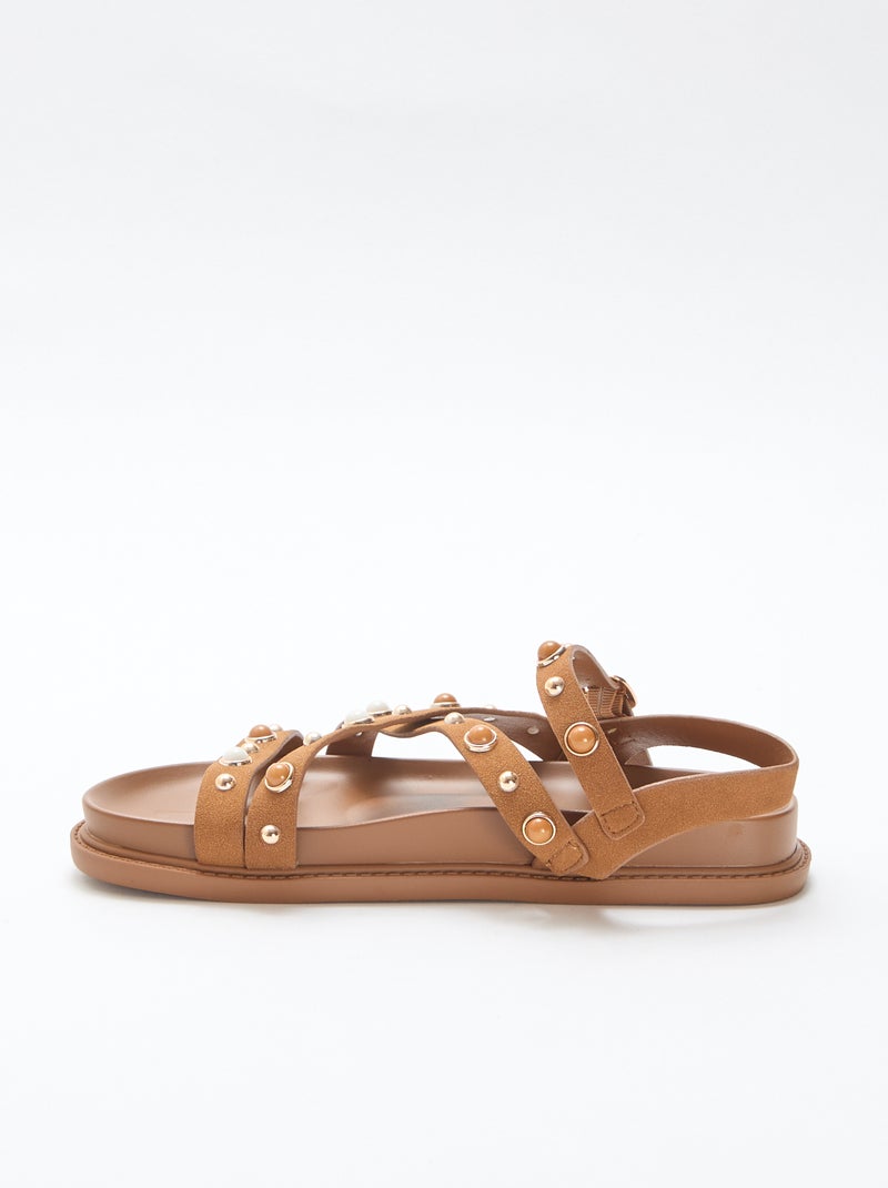Paire de sandales à plateforme avec brides clous Marron - Kiabi