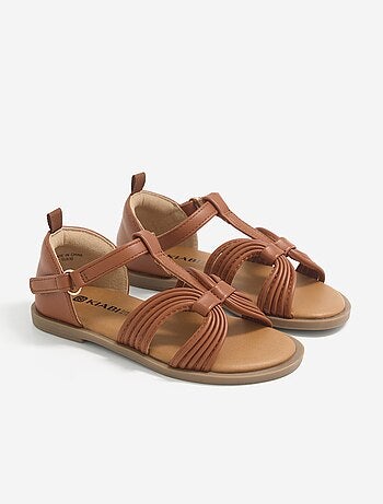Paire de sandales à scratchs