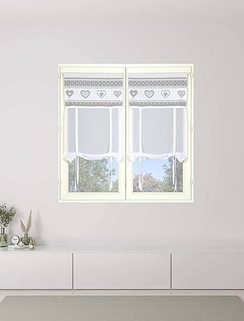 Paire de stores étamine cœurs , vitrage finition passe-tringle.