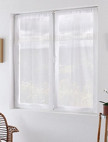 Paire de vitrages doits et galon macramé