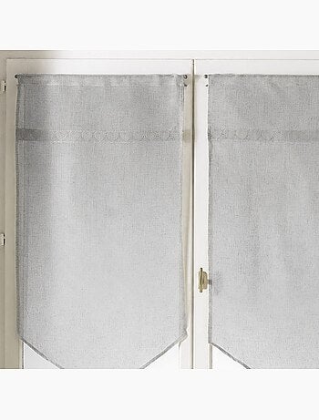 Paire de voilages à parement en macramé cœurs