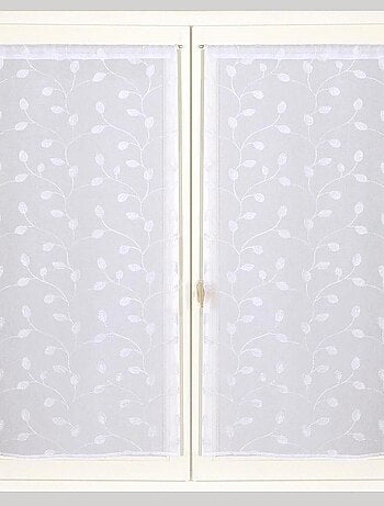 Paire de voilages brodé feuilles, vitrage finition passe-tringle.