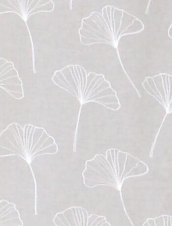 Paire de voilages brodé feuilles, vitrage finition passe-tringle.