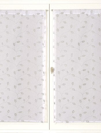 Paire de voilages brodé feuilles, vitrage finition passe-tringle.