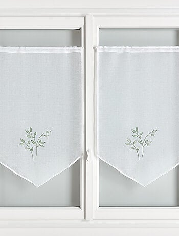 Paire de voilages brodées