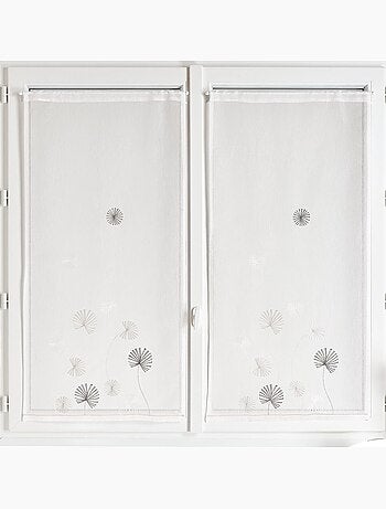 Paire de voilages brodés à motifs floraux