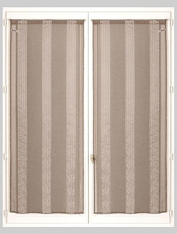 Paire de voilages étamine fines rayures, vitrage finition passe-tringle.