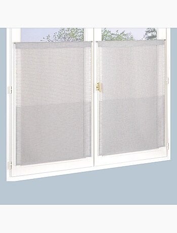 Paire de voilages étamine rayée dans le haut, vitrage finition passe-tringle.