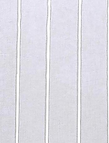 Paire de voilages étamine rayures, vitrage finition passe-tringle.