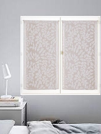 Paire de voilages imprimé feuilles, finition passe-tringle, vitrages.