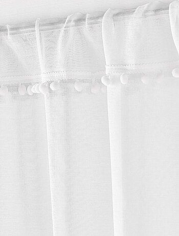 Paire de voilages passe-tringle en voile sablé avec finitions pompons