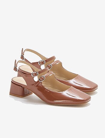 Paire d'escarpin verni brillant uni